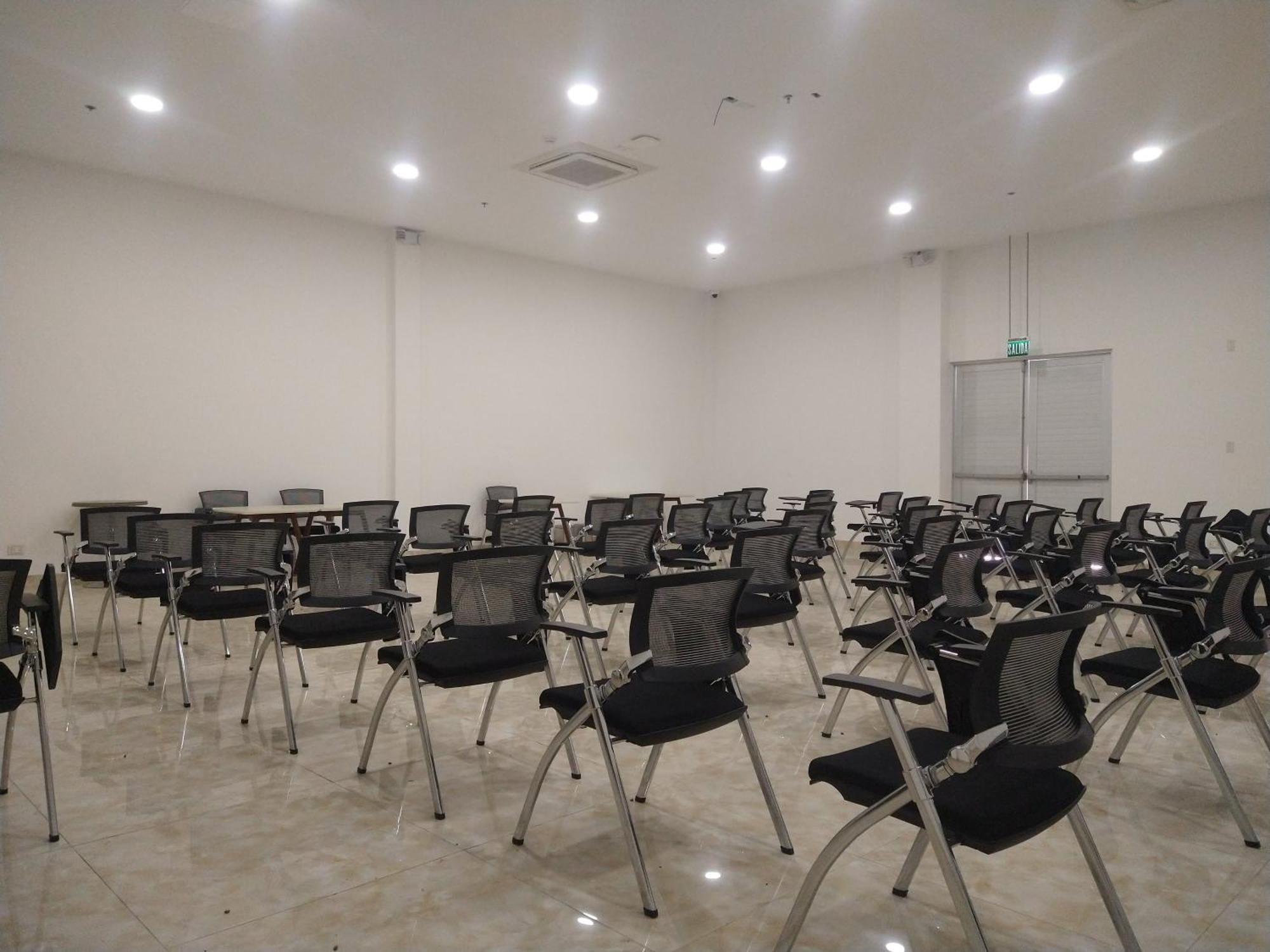 Hotel Royal Elim Internacional Cali Exterior foto The conference room